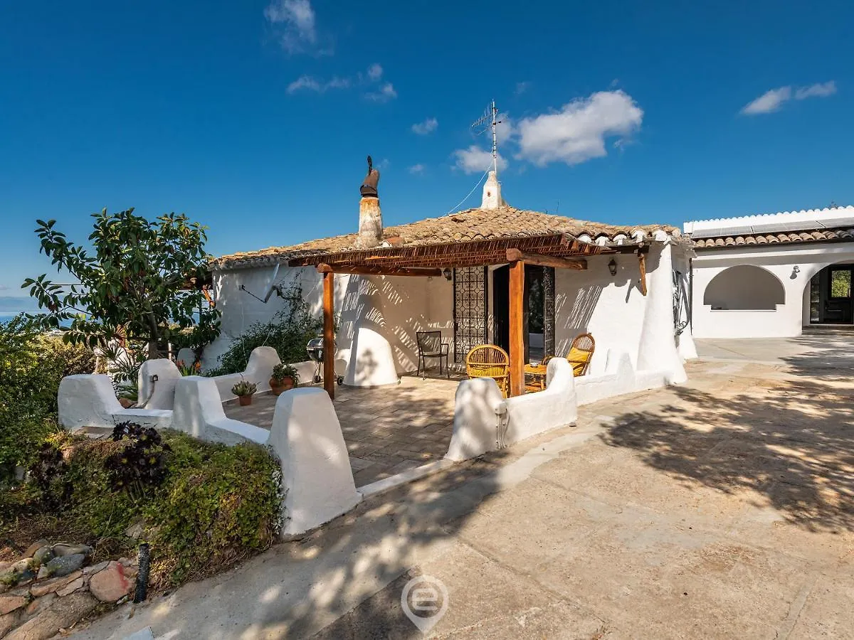 Spectacular Seaview Escape Villa Capitana 0*,  Italy